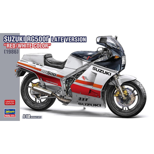 Plastikmodell eines Motorrads Suzuki RG Gamma 500 1986 letzte Version 1:12 Plastikmodell eines...