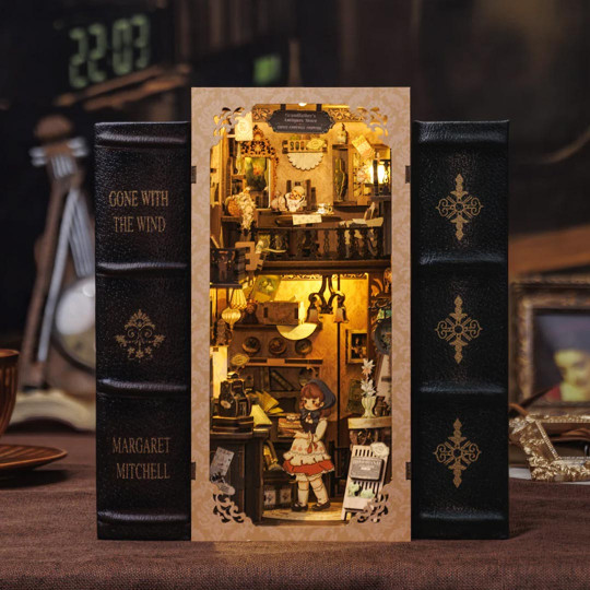 Puzzle 3D Buchstütze Grand Father Antique Store Puzzle 3D Buchstütze Grand...