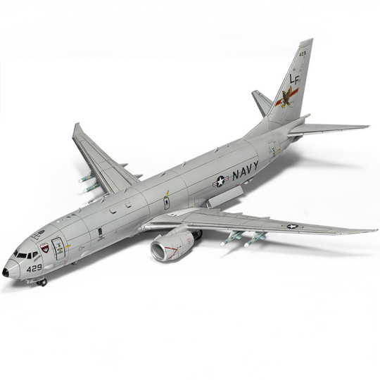 Plastikmodellflugzeug USN P-8A Poseidon 1:144 Plastikmodellflugzeug USN...