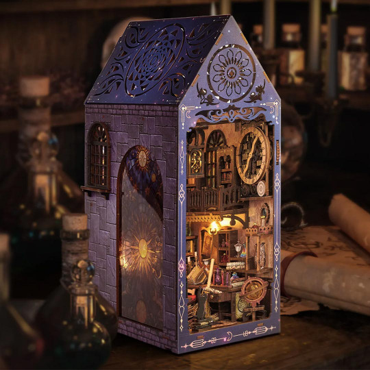 Puzzle 3D Buchstütze MAGICAL RESEARCH SOCIETY Puzzle 3D Buchstütze...