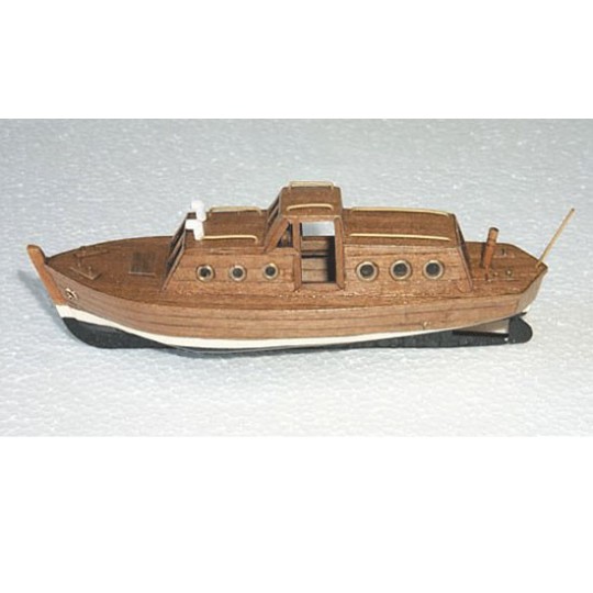 Bootsunterkunft Kanu mit langem Dieselmotor. 102 mm Bootsunterkunft Kanu mit langem Dieselmotor. 102 mm | Scientific-MHD
