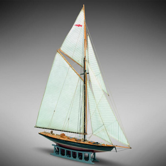 Schiff Britannia im Stillstand