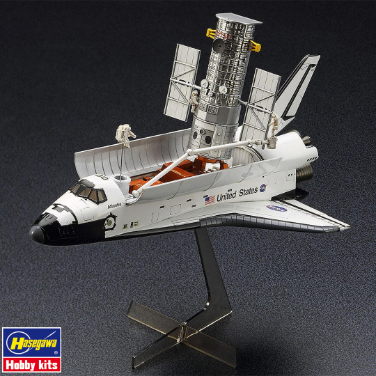 Modell Hubble und Shuttle...