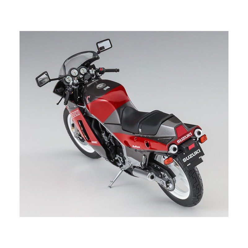 Suzuki RG400 Spätversion 1/12 Plastikmotorradmodell | Scientific-MHD