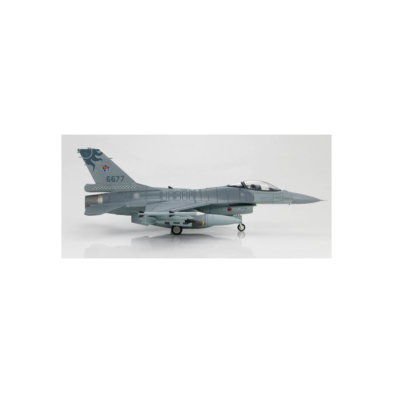Miniatur des Flugzeugs sterben bei 1/72 F-16A FF 6677 ROC AF 1/72 | Scientific-MHD