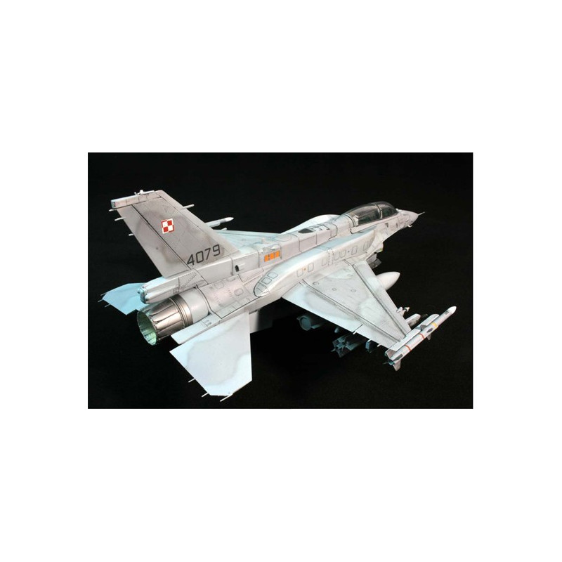 F-16d Block 52 1/48 Kunststoffebene Modell | Scientific-MHD