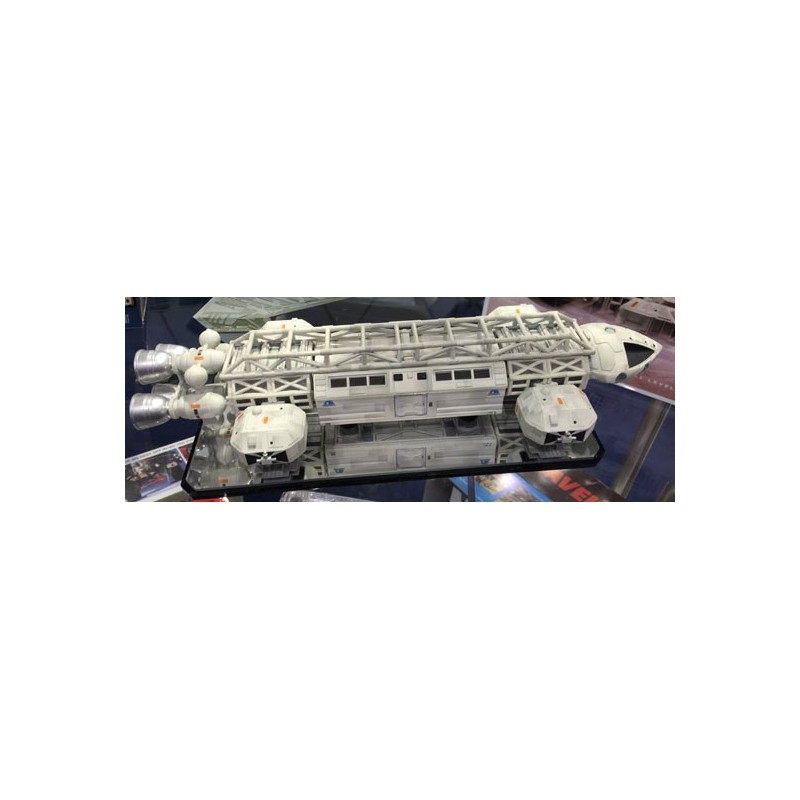 Eagle 1 Cosmos 1999 1/72 TVLE -Kunststoffmodell | Scientific-MHD