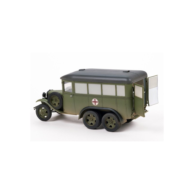 Gasplastik -LKW -Modell 05 194 1/35 Krankenwagen | Scientific-MHD