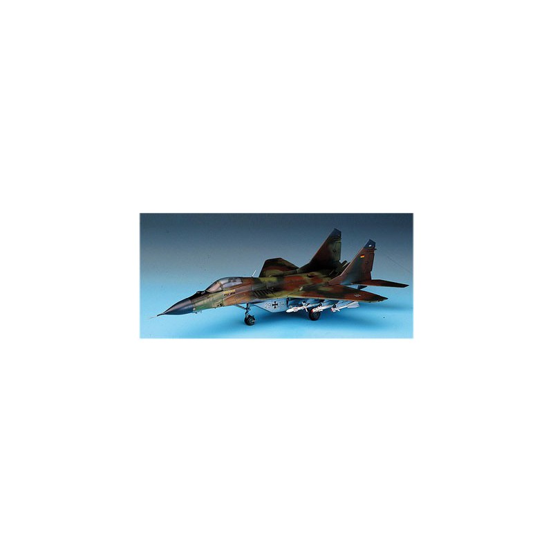 MIG 29A FULCRUM 1/48 Plastikebene Modell | Scientific-MHD