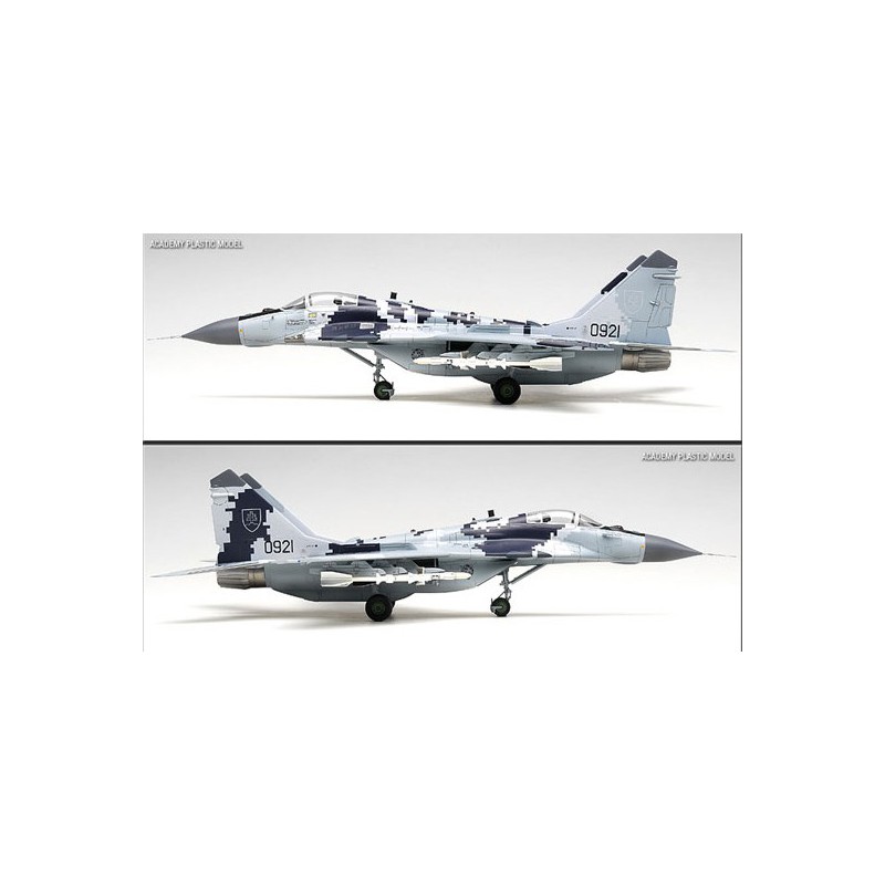 MIG 29S 1/48 Kunststoffebene Modell | Scientific-MHD