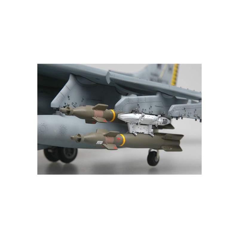 Kunststoffebene Modell AV-8B Harrier II | Scientific-MHD